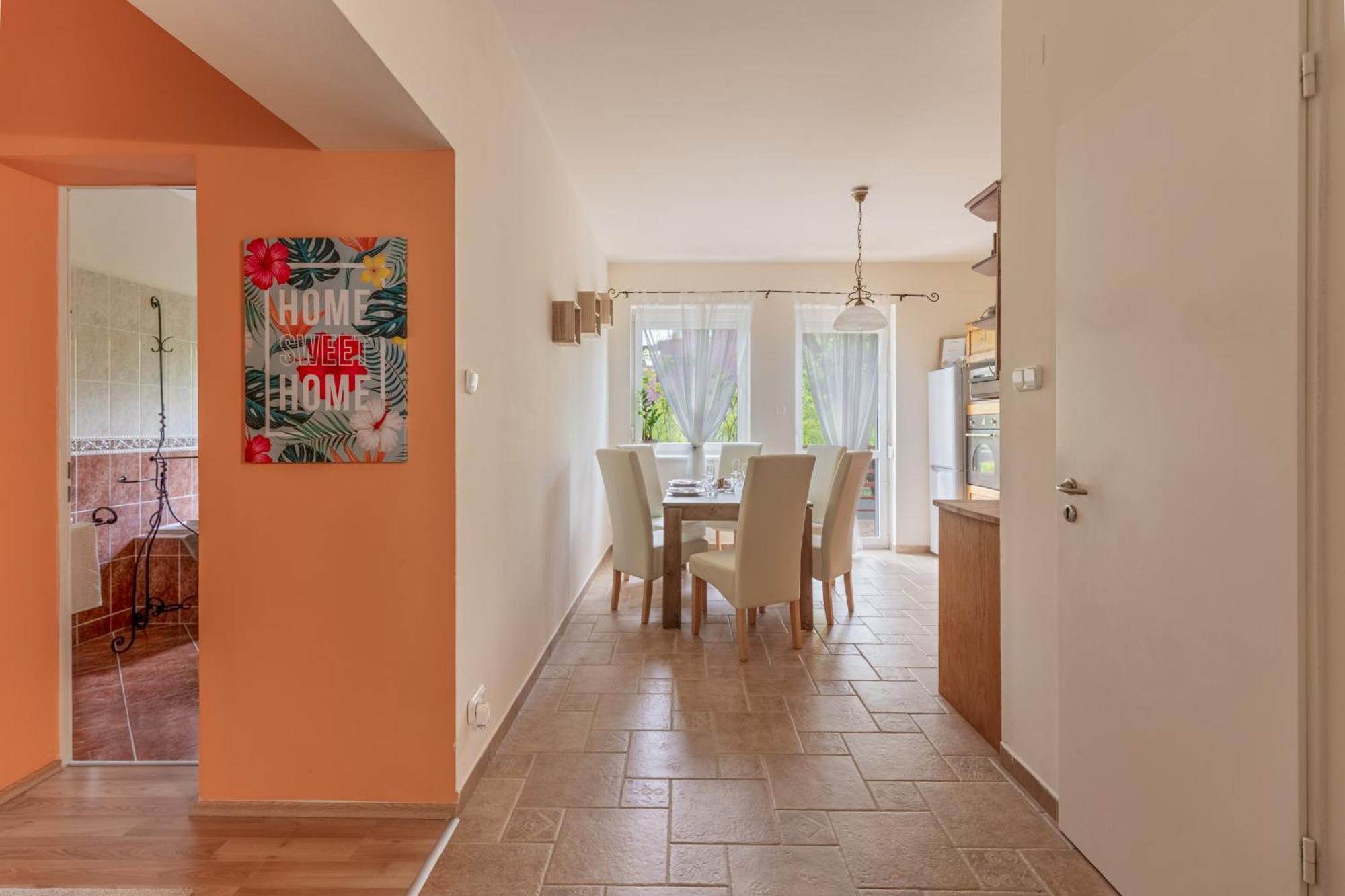 Kiraly Csaladi Apartman- Royal Family Apartment #Freegarage Budapest Exterior photo